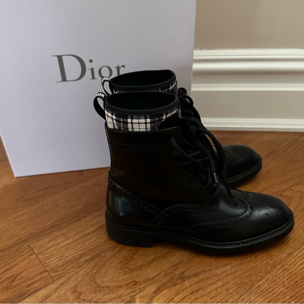 CHRISTIAN DIOR black boots - Picture 4 of 16